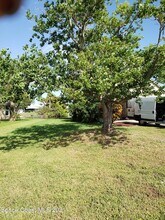 2575 Palm Lake Dr in Merritt Island, FL - Building Photo - Building Photo
