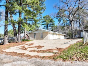 166 County Rd 52 in Jasper, TX - Foto de edificio - Building Photo