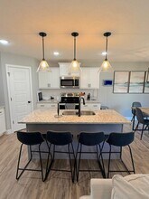 604 N Eagle Park Dr in Nixa, MO - Building Photo - Building Photo