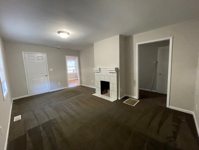 2960 Shady Ln in Charlotte, NC - Building Photo - Building Photo