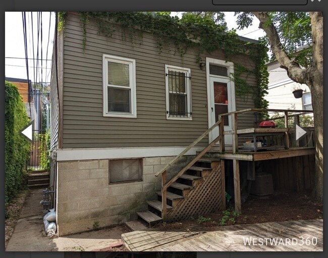 property at 2233 W Armitage Ave