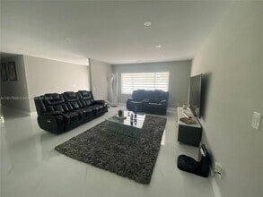 7010 SW 144th Pl in Miami, FL - Building Photo - Building Photo