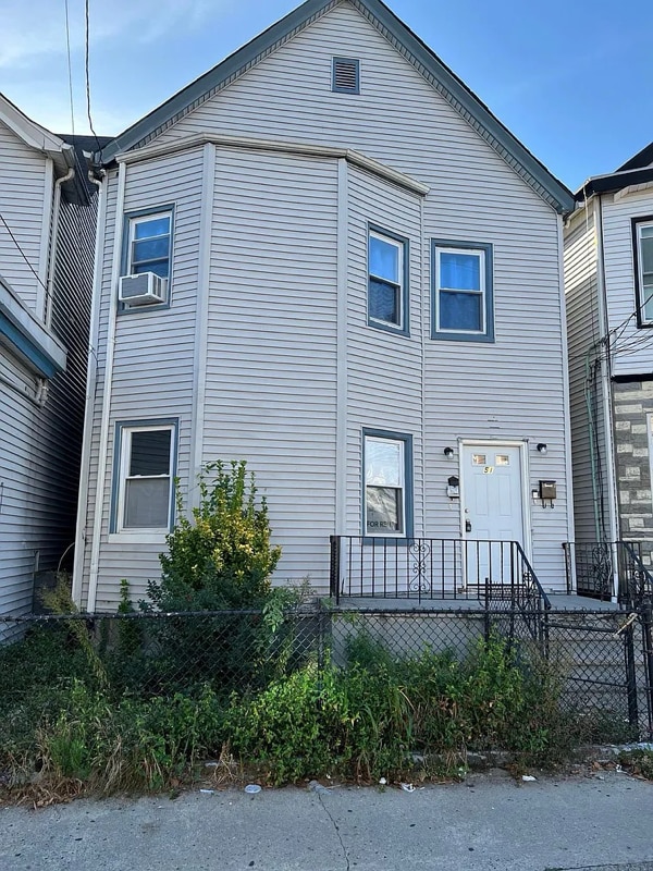 property at 51 Quincy St