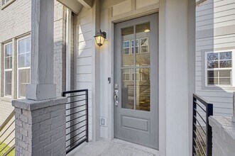 122 Oceola Ave in Nashville, TN - Building Photo - Building Photo