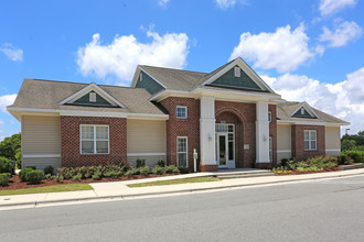 Willow Glen in Wilmington, NC - Building Photo - Building Photo