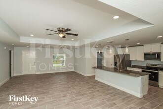 800 August St SE in Palm Bay, FL - Building Photo - Building Photo