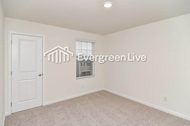 3572 Fellowship Rd in Columbia, TN - Building Photo - Building Photo