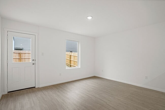 7638 Aston Peak in San Antonio, TX - Building Photo - Building Photo