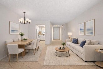 509 Parkdale Mews in Venice, FL - Building Photo - Building Photo