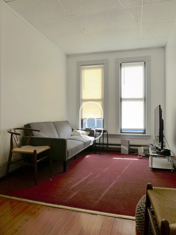 1615 Tremont St in Boston, MA - Foto de edificio - Building Photo