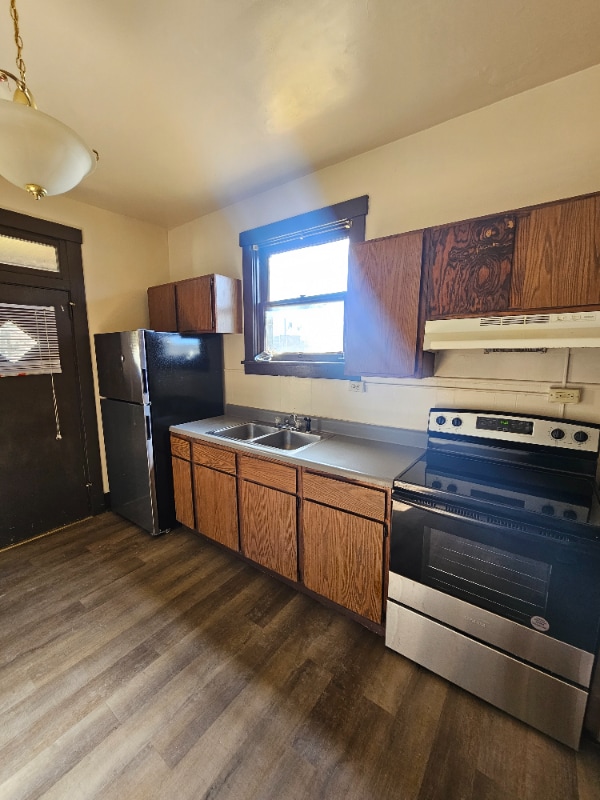 property at 2004 Kenneth Ave
