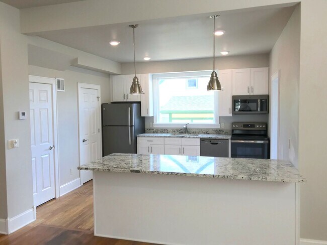 700 S 1st Ave in Sioux Falls, SD - Building Photo - Building Photo