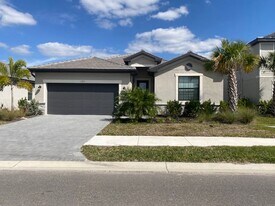 11211 Timber Creek Dr in Ft. Myers, FL - Building Photo