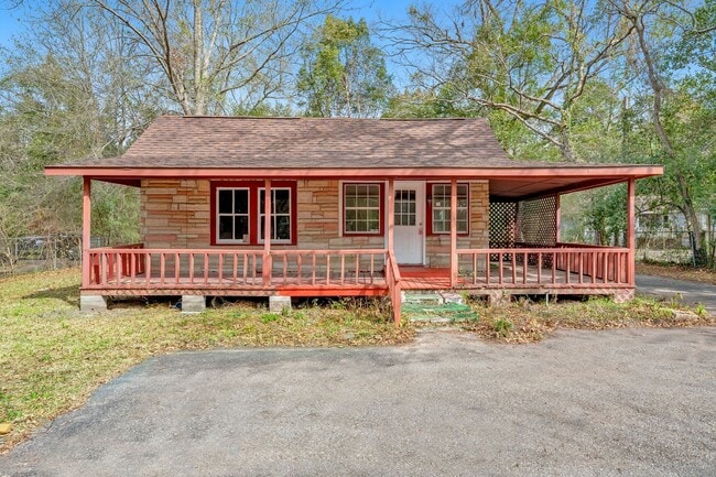 property at 2528 Pleasant Valley Rd