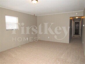 47 S Brentwood Ave in Indianapolis, IN - Building Photo - Building Photo