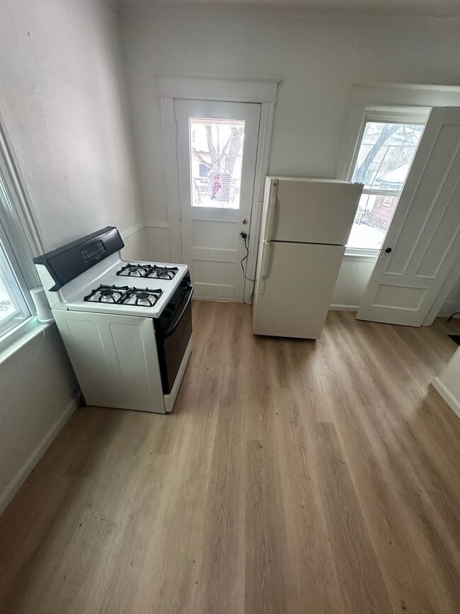 37 Forester St in Rochester, NY - Building Photo - Building Photo