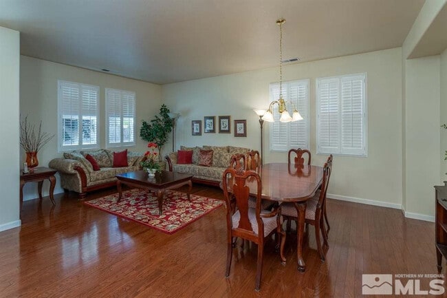 10845 Dancing Aspen Dr in Reno, NV - Building Photo - Building Photo