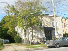 17 Maple Ave Apartments