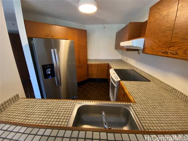 property at 2101 Nuuanu Ave