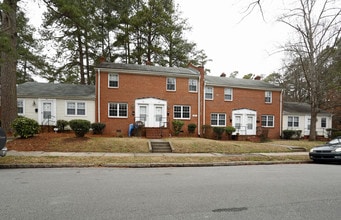 Murchison Apartments in Durham, NC - Foto de edificio - Building Photo