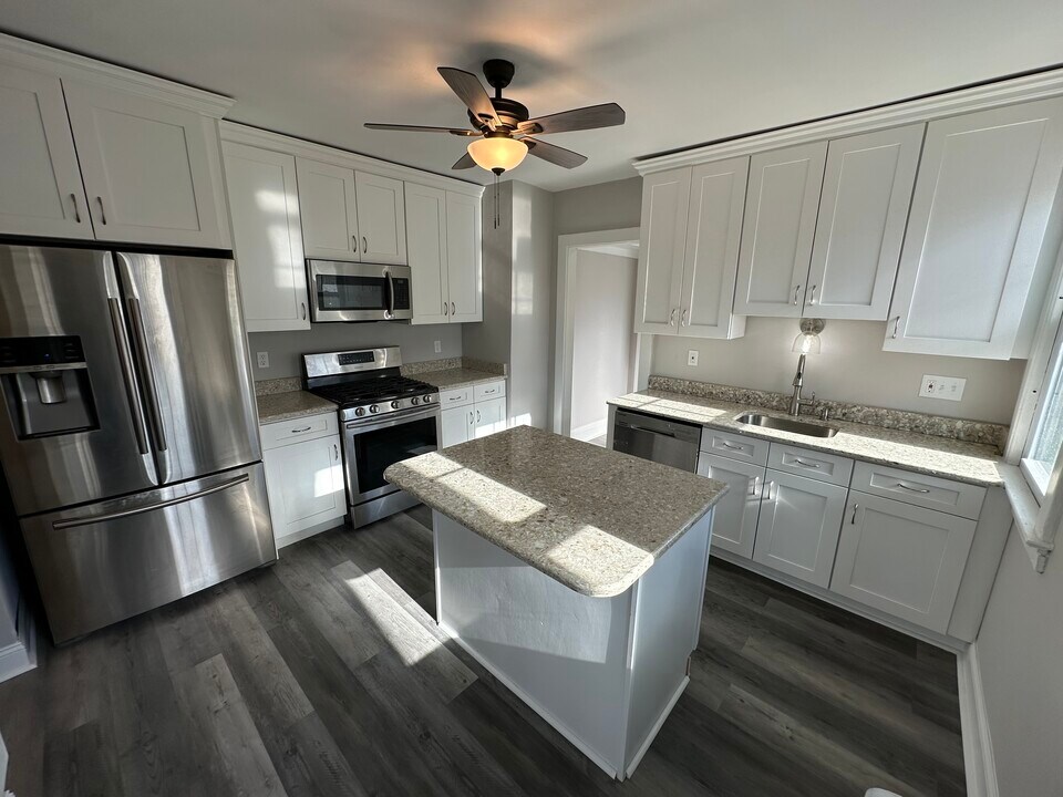257 Fairfield Ave in Hartford, CT - Building Photo