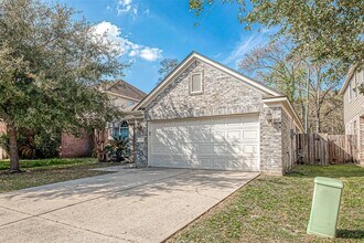 2335 Village Leaf Dr in Spring, TX - Building Photo - Building Photo