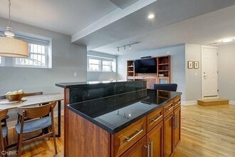3424 N Racine Ave in Chicago, IL - Building Photo - Building Photo