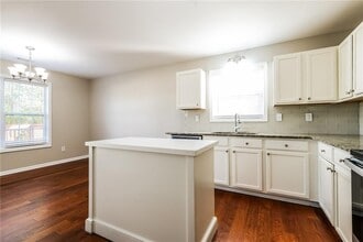 3352 Summit Creek Ln in Loganville, GA - Building Photo - Building Photo