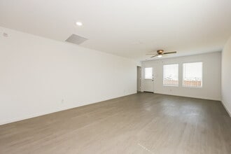 1220 Canyon Wren Dr in Forney, TX - Building Photo - Building Photo