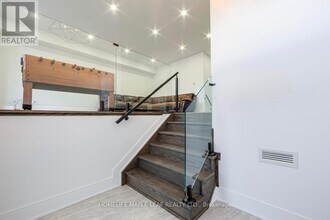 90 Scanlon Ave in Bradford West Gwillimbury, ON - Building Photo - Building Photo