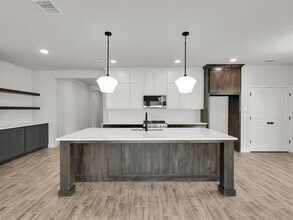 608 Jameson in Springtown, TX - Building Photo - Building Photo