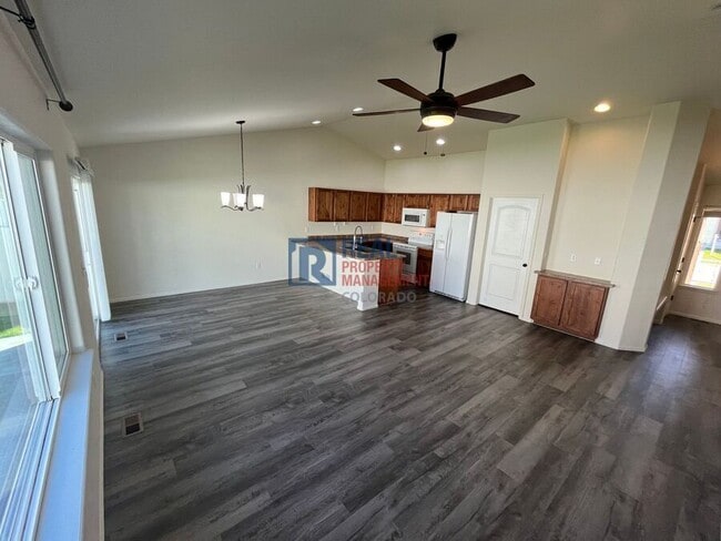 720 Elk Mountain Dr in Severance, CO - Building Photo - Building Photo