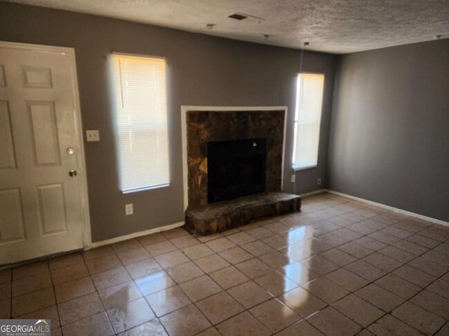 128 Cardinal Ln in Jonesboro, GA - Building Photo - Building Photo