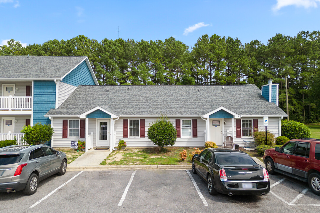 Westpointe Apartments in Greenville, NC - Building Photo