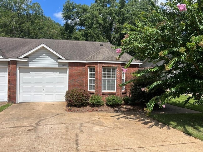 property at 134 Covington Pl