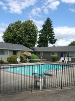 Harrison Square Apartments in Portland, OR - Building Photo