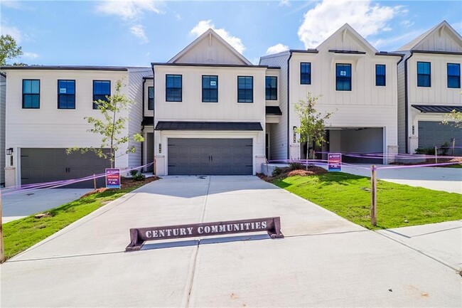7268 Mulberry St in Flowery Branch, GA - Building Photo - Building Photo
