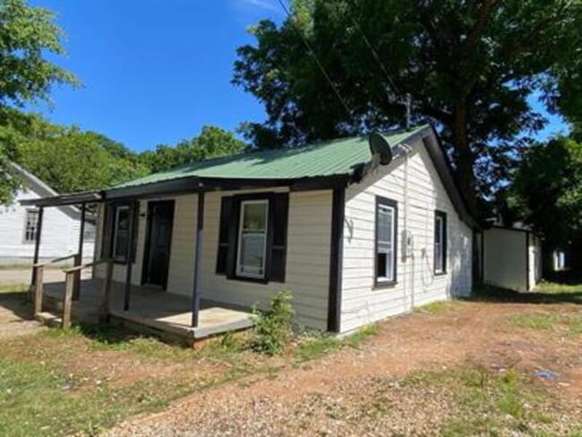 108-108 De Groat St in Lagrange, GA - Building Photo - Building Photo