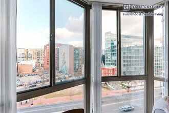 450 Massachusetts Ave NW, Unit SI FL8-ID1233 in Washington, DC - Foto de edificio - Building Photo