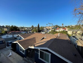 1810 Montana St in Los Angeles, CA - Building Photo - Building Photo