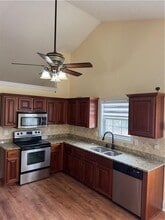 2243 Bedstone Dr in Buford, GA - Building Photo - Building Photo