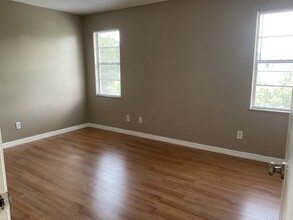 8415 Camden St in Tampa, FL - Building Photo - Building Photo