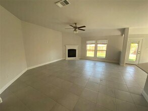 10805 Blaze St in Aubrey, TX - Building Photo - Building Photo