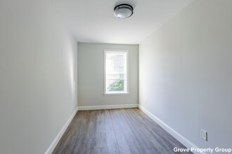 397 W Fourth St-Unit -2 in Boston, MA - Building Photo - Building Photo