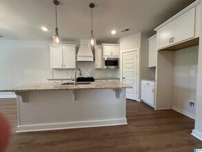1010 Unali Ln in Leeds, AL - Building Photo - Building Photo