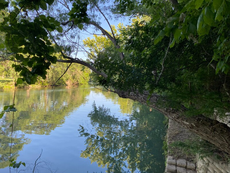 30 Guada Coma in New Braunfels, TX - Building Photo