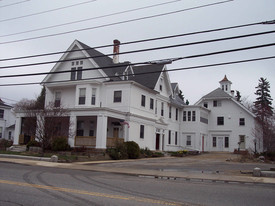 112 Main St Apartments