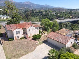 3491 Foothill Rd in Santa Barbara, CA - Building Photo
