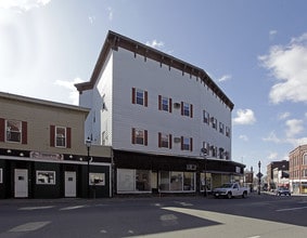 Central Park Building in Gardner, MA - Building Photo - Building Photo