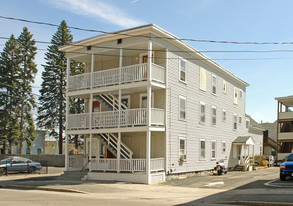 Red Oak Apartments